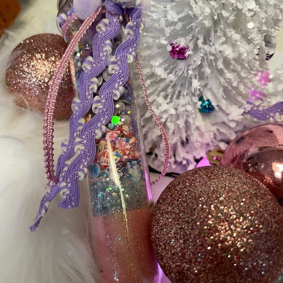 frosty pastel Christmas.  ** NEW listing ** - Picture 4 of 5